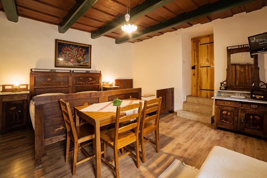 Penzion Stary Hostinec Banska Stiavnica Ngoại thất bức ảnh
