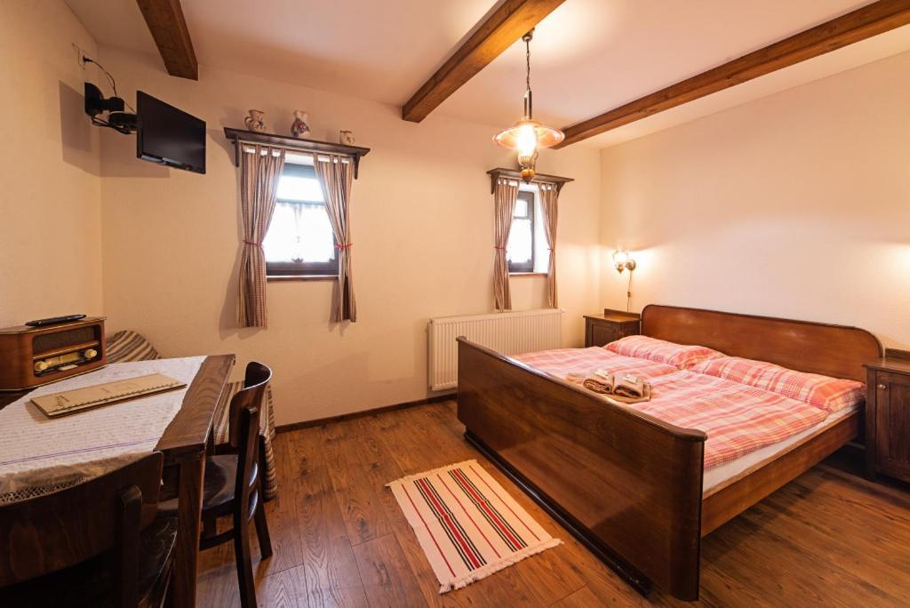 Penzion Stary Hostinec Banska Stiavnica Ngoại thất bức ảnh