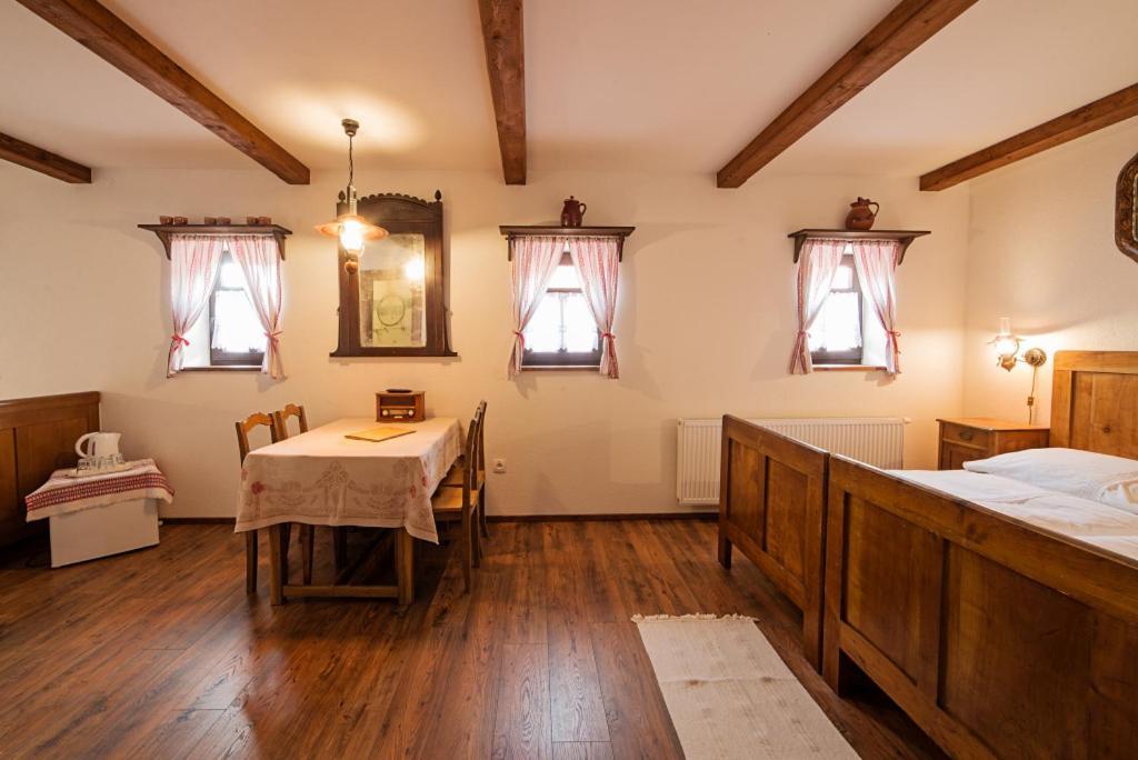 Penzion Stary Hostinec Banska Stiavnica Ngoại thất bức ảnh